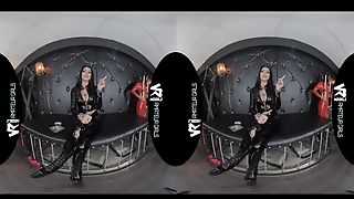 Flawless Session! - Mistress Kennya Smoking Solo