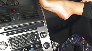 Selena's Unexpected Bj In A Car