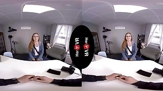 Katie - First-ever Vr Casting; Inexperienced Mummy Solo - Sexlikereal